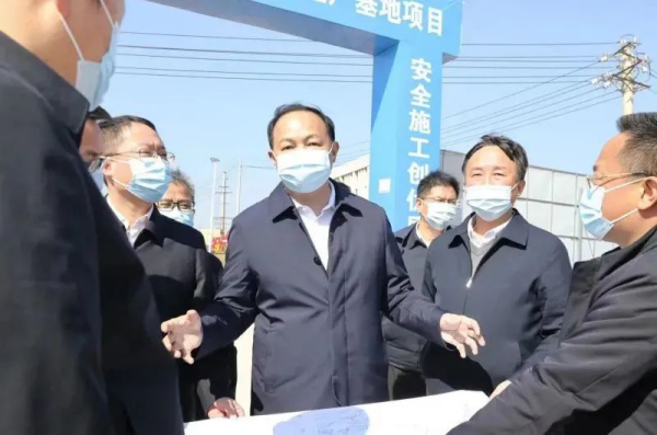 长沙市委副书记、市长郑建新春节开工调研PT电子游戏股份全球研发基地