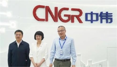 广西壮族自治区副主席眭国华一行赴PT电子游戏平凉产业基地调研
